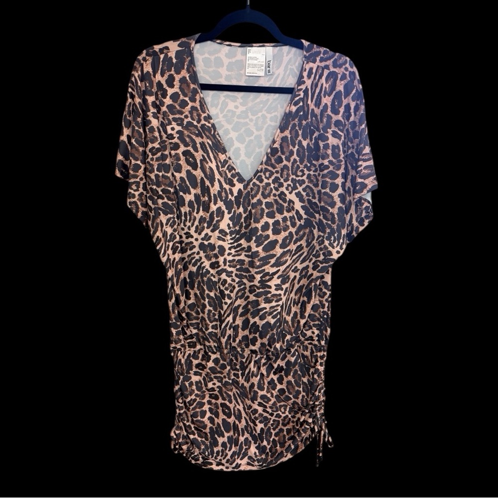 NWT Beach Chetah Print V-Neck Coverup